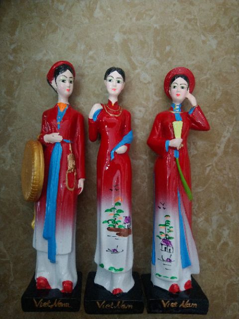 Bộ tượng cô gái 3 miền Bắc Trung Nam