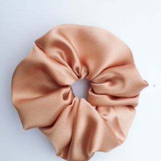 Cột tóc Scrunchies