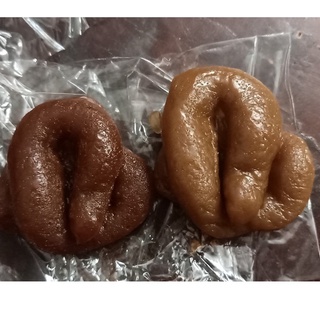 Đồ chơi hình cục shit chó nhỏ mềm mô phỏng cục phân bóp đã tay giống như thật