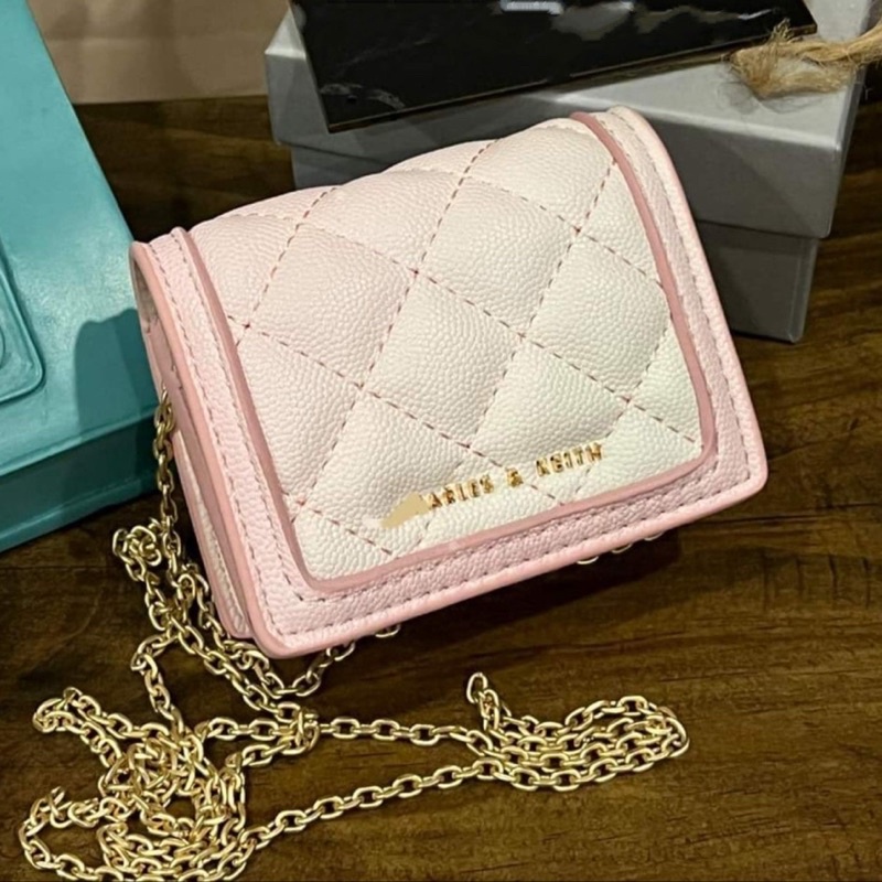 Ví mini CNK kèm chain chuẩn auth tuồn