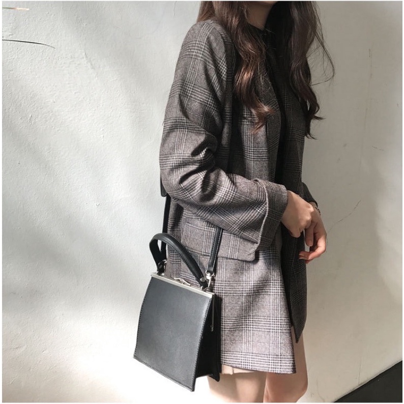 Áo Vest/ Blazer TAY GẬP ĐỘN VAI hai màu siêu sang