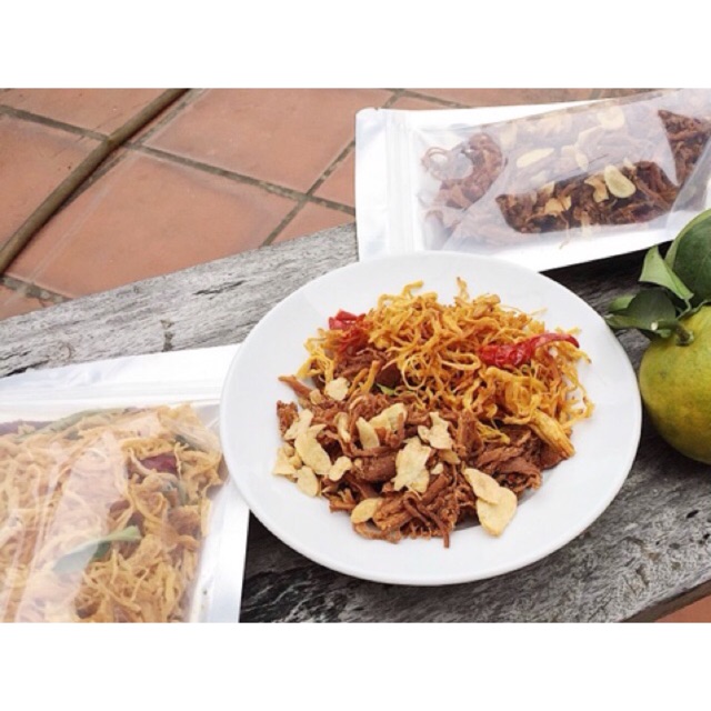 Khô gà lá chanh homemade | BigBuy360 - bigbuy360.vn