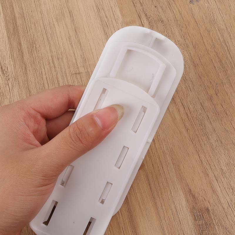 Dụng cụ cố định ổ cắm điện gắn tường tiện lợi