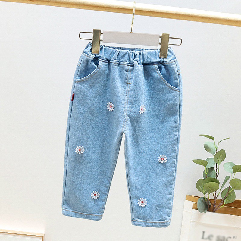 Quần Jean Co Dãn Với Họa Tiết Hoa Cúc Dùng Cho Bé Gái