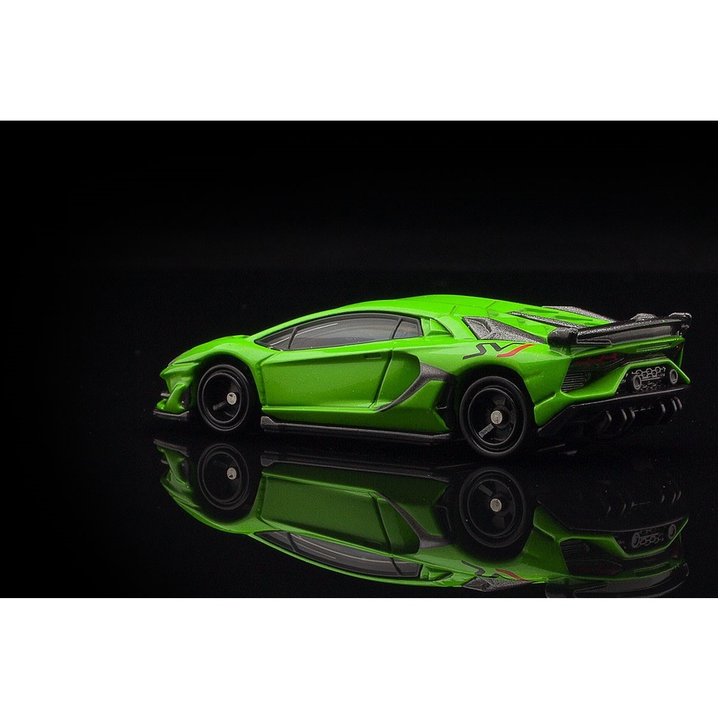 Xe Mô Hình Tomica No.70 Lamborghini Aventador SVJ - Fullbox Chính Hãng Takara Tomy - Victoys