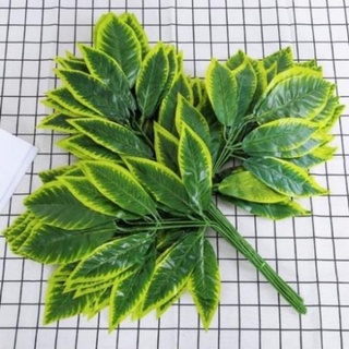 Cây xanh giả - Cành lá kim tứ , loại lá lớn dùng để trang trí hoặc làm cây giả