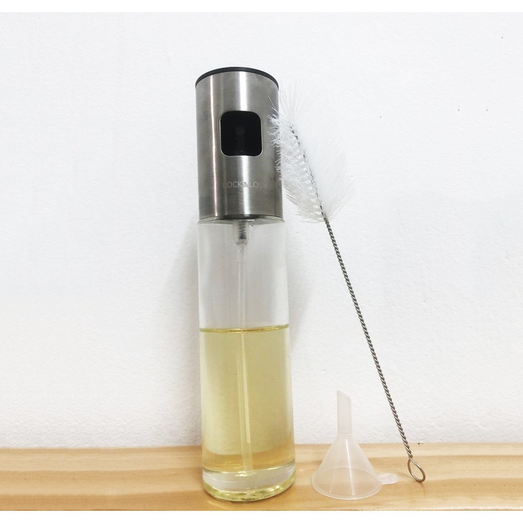 Bình xịt dầu ăn Lock&Lock CKO109 dung tích 100ML bằng thủy tinh kèm phễu và cọ rửa - BABYHOPSG