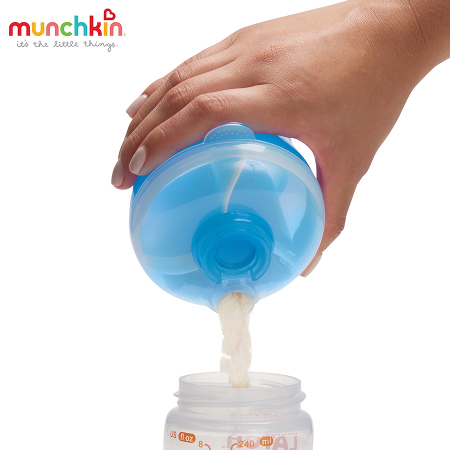 Hộp Chia Sữa Tròn Munchkin Có 3 Ngăn MK44923