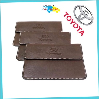 Ví đựng giấy tờ xe ô tô logo hãng Toyota