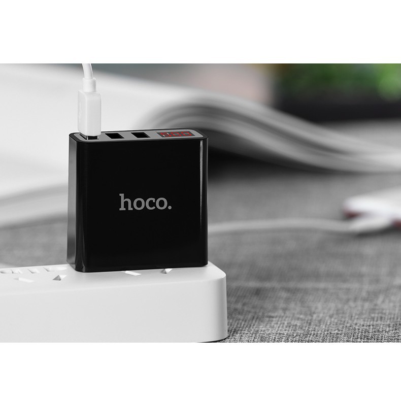 Củ Sạc Nhanh Hoco C15 3 USB - Màn Hình LCD Giá Rẻ - BH 1 Năm
