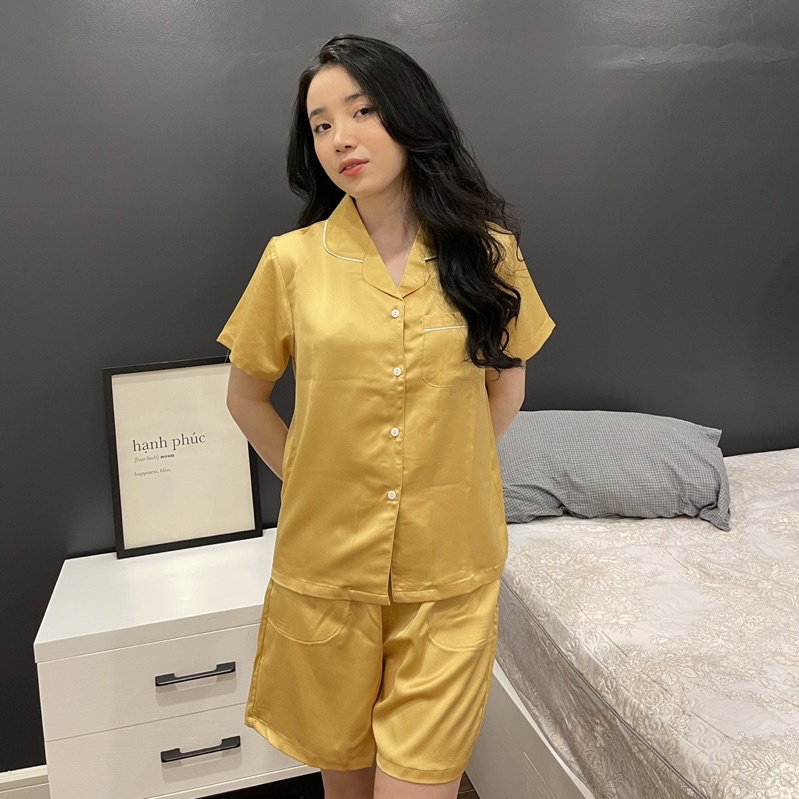 Bộ Lụa Latin, ngọc trai  trơn màu vàng be - chất đẹp mịn cực mát , đường may đạt chuẩn, quần dài , đùi