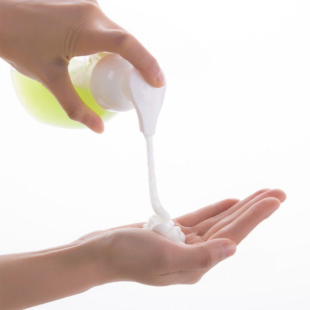 Chai Rỗng Trong Suốt Dạng Bóp Đựng Mỹ Phẩm Tiện Dụng