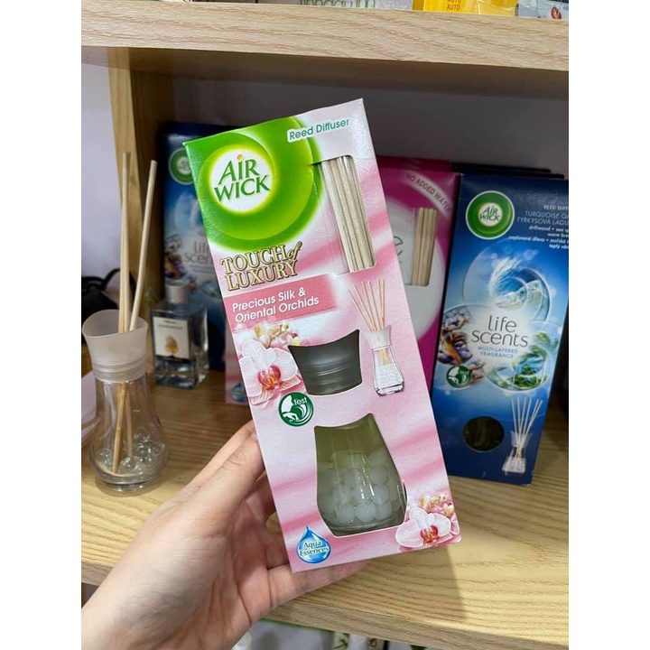 Lọ tinh dầu khuếch tán que gỗ thơm phòng Air wick 30ml, nhập khẩu Châu Âu | Tinh Dầu 100 Shop