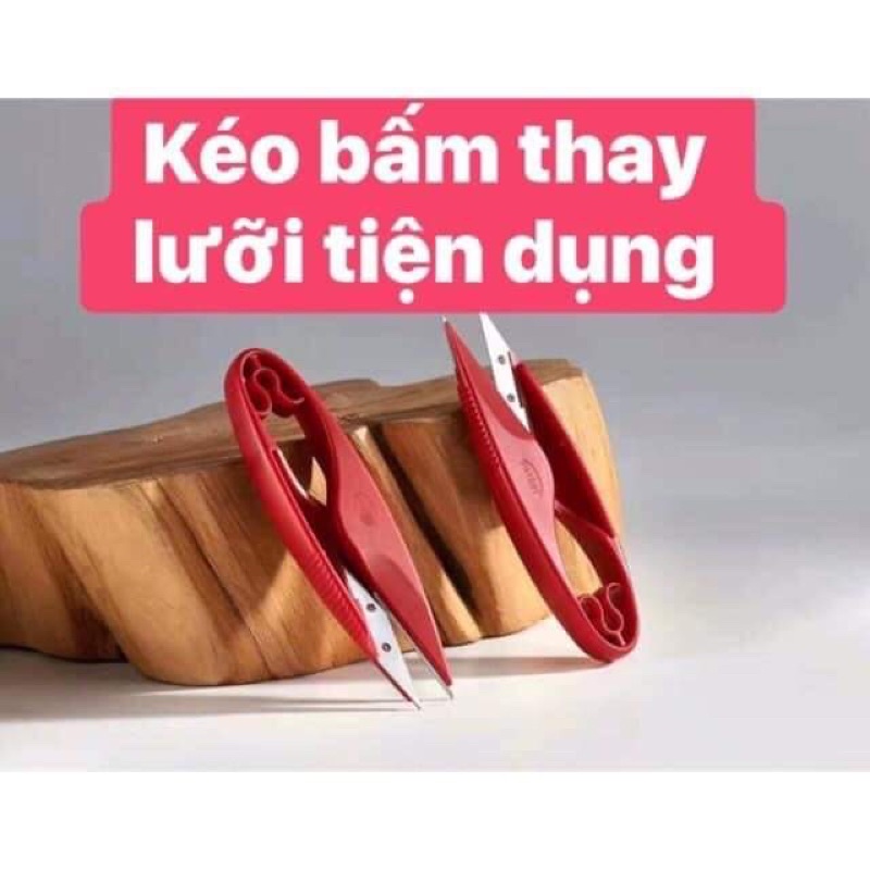 Kéo bấm chỉ thay lưỡi- Kéo bấm được tặng kèm 1 bộ lưỡi thay thế