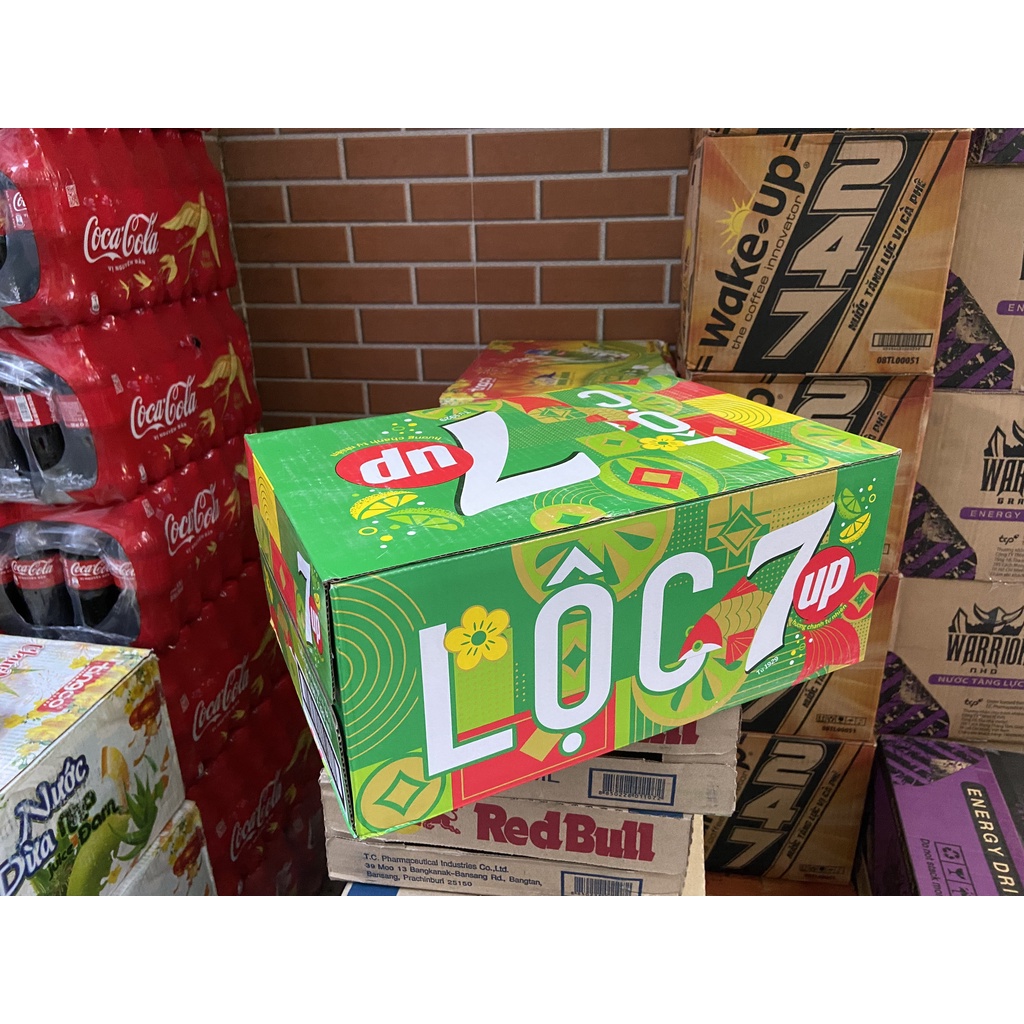 Lốc 6 Lon Nước Ngọt Có Gas Bao Bì Xuân Tết 7up Cola Soft Drink Lon 330ml Date Luôn Mới