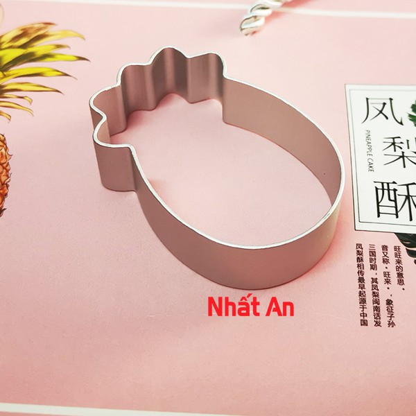 Khuôn nhấn bánh dứa Hình quả dứa