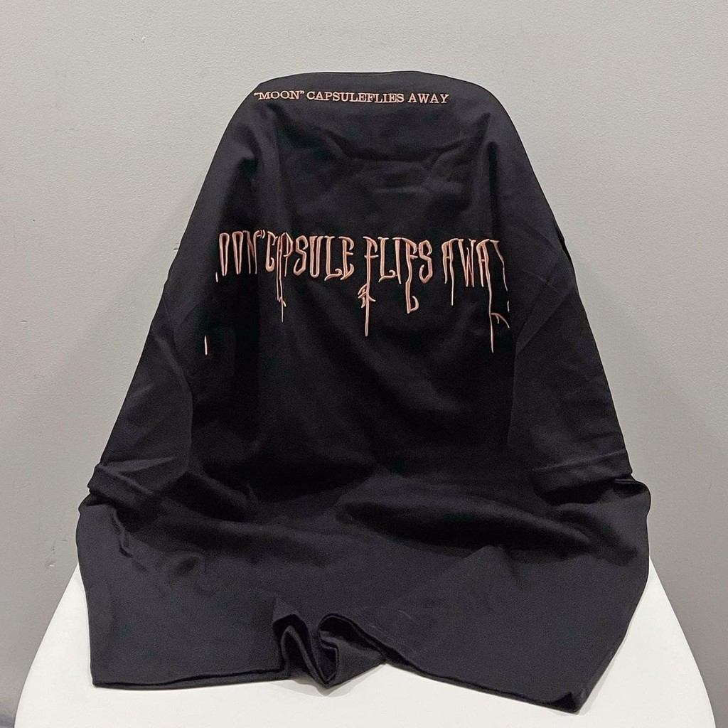 Áo Thun Tay Lỡ Dáng Rộng Moon Unisex