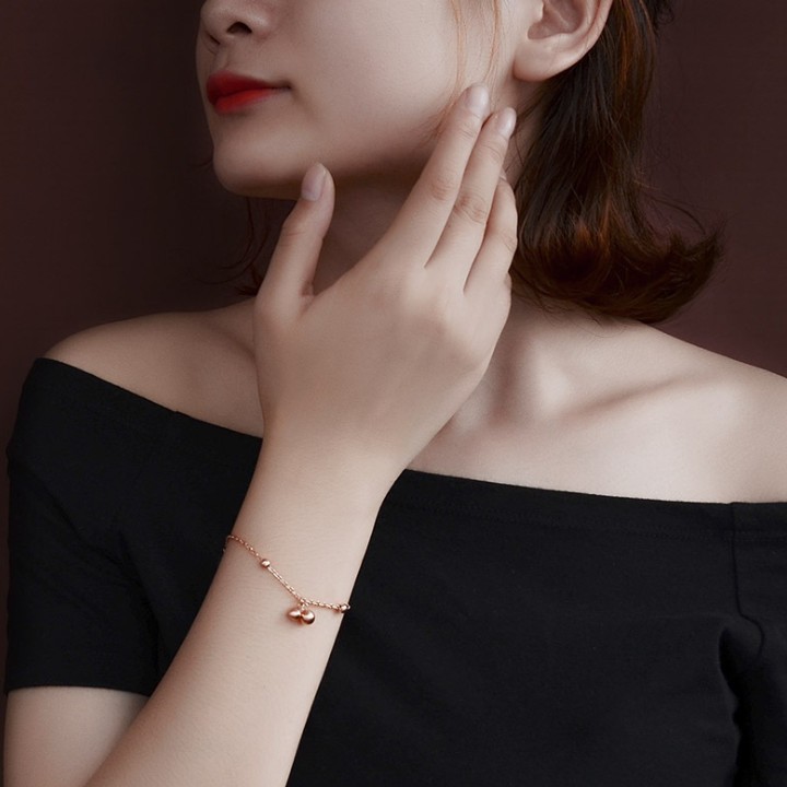 Lắc Tay Lục Lạc Titan Không Đen TT 1339