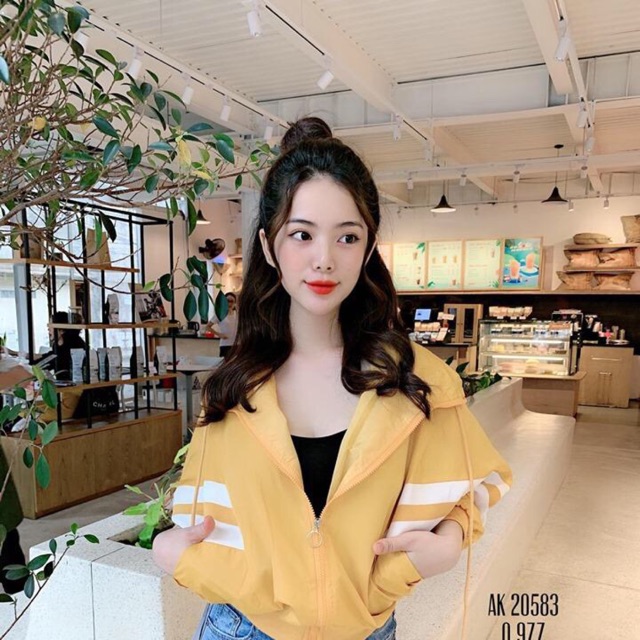 Khoác dù cropt sọc