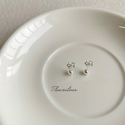 Bông tai bạc TLEE mẫu hồ điệp đá nhỏ chót ren vặn TLEE JEWELRY B0352
