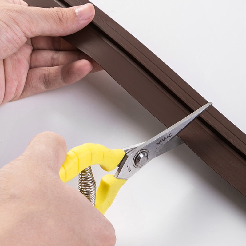 Ron PVC chặn khe hở,Thanh cao su dán chân cửa , chống côn trùng, cách âm, phù hợp mọi loại cửa K185
