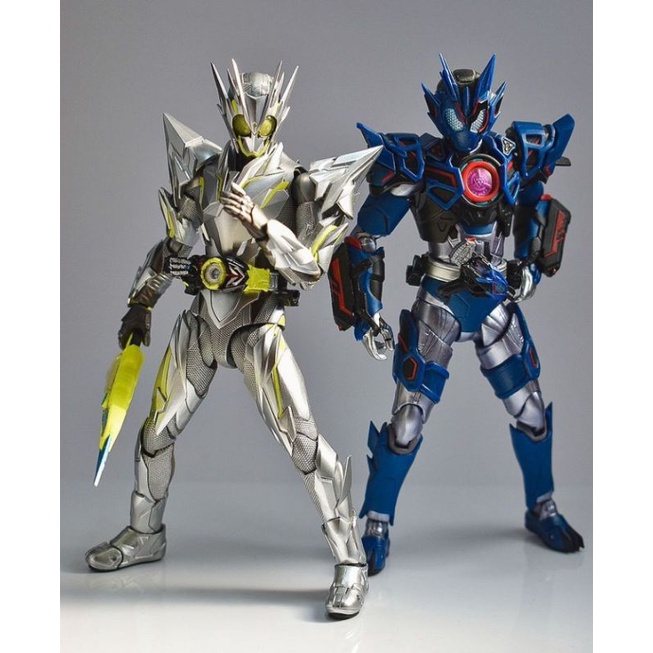 Figurine Kamen Rider Vulcan Shooting Wolf - RKF Bandai - Zero One - NEUVE - Japon