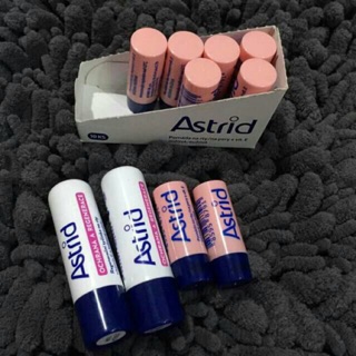 Son dưỡng môi mỡ hươu astrid- dưỡng tái tạo môi từ mỡ hươu và vitamin e