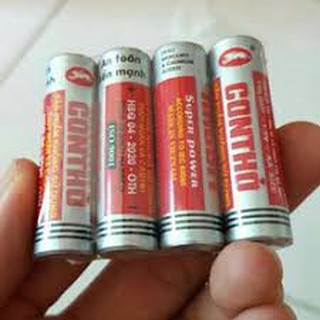 Vỉ gồm 4 pin con thỏ