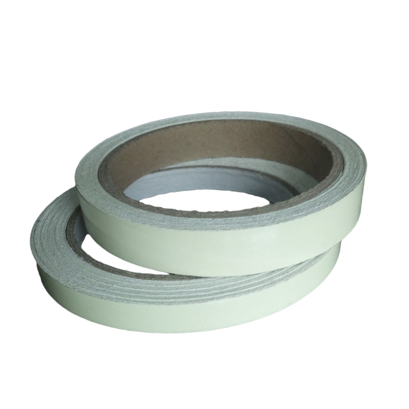 Cuộn băng keo dạ quang cảnh báo an toàn dài 3m rộng 1cm