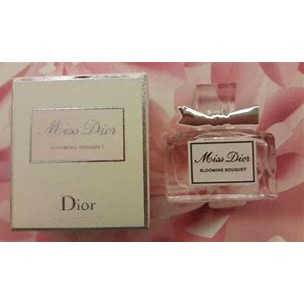 Nước hoa mini Miss Dior DINH01 | BigBuy360 - bigbuy360.vn