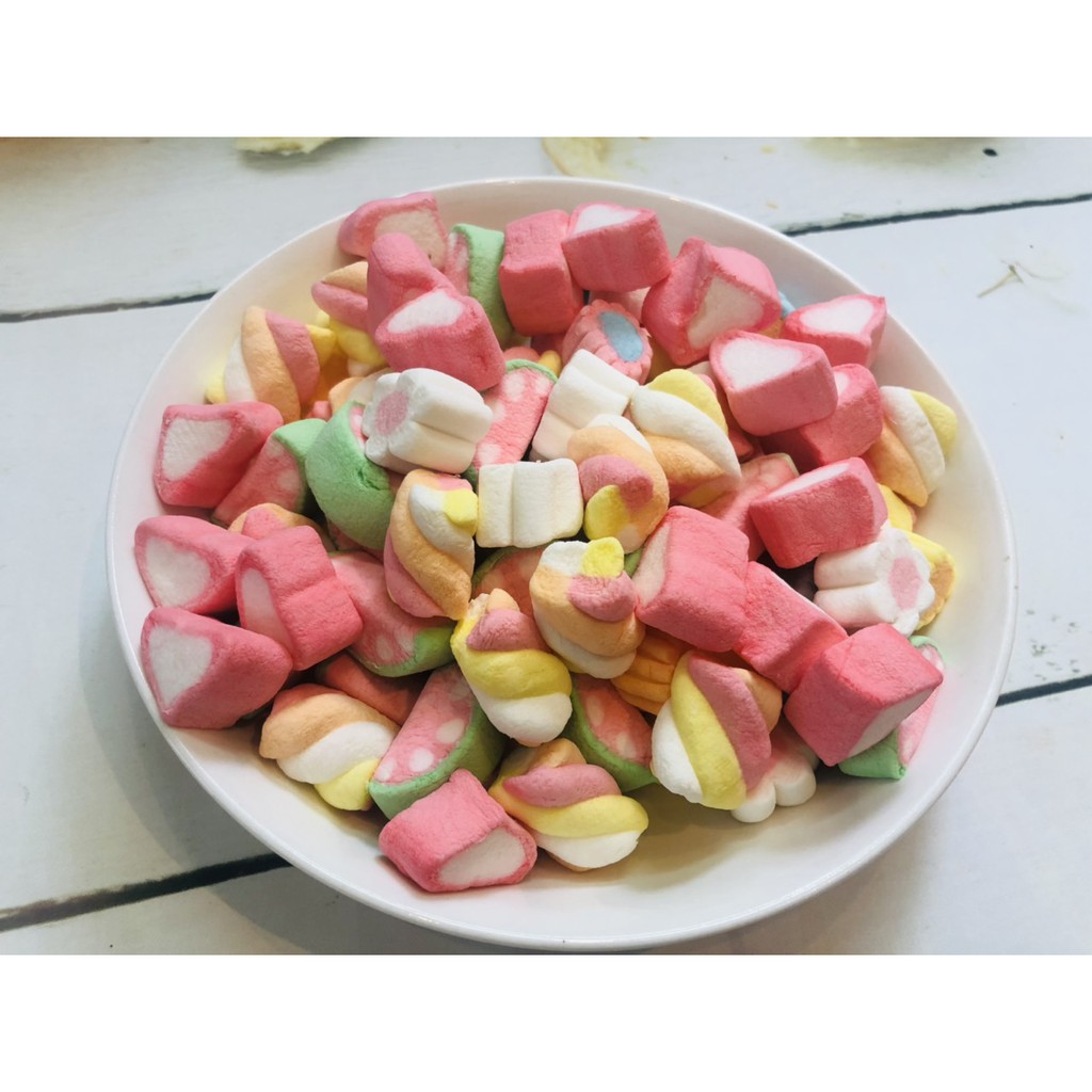 Kẹo Bông Marshmallow Vị Dâu, gói 100g