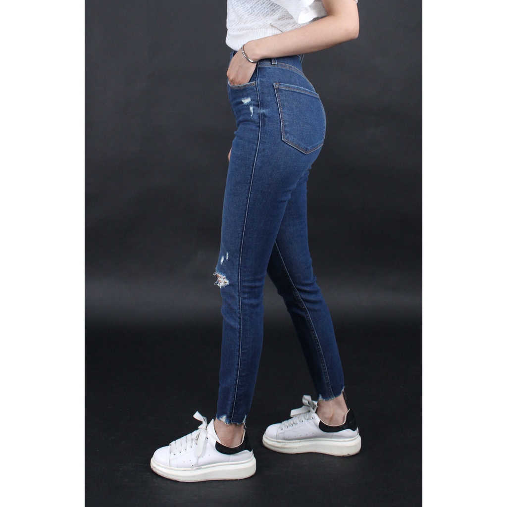 Q8695 - Quần jean skinny vừa Old Navy rách gối lai kiểu