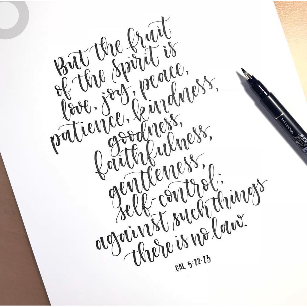 Tập luyện viết Modern Calligraphy - mẫu chữ bay