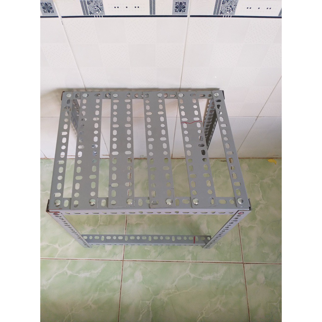 Cây 30cm-Sắt LA Lỗ 6cm