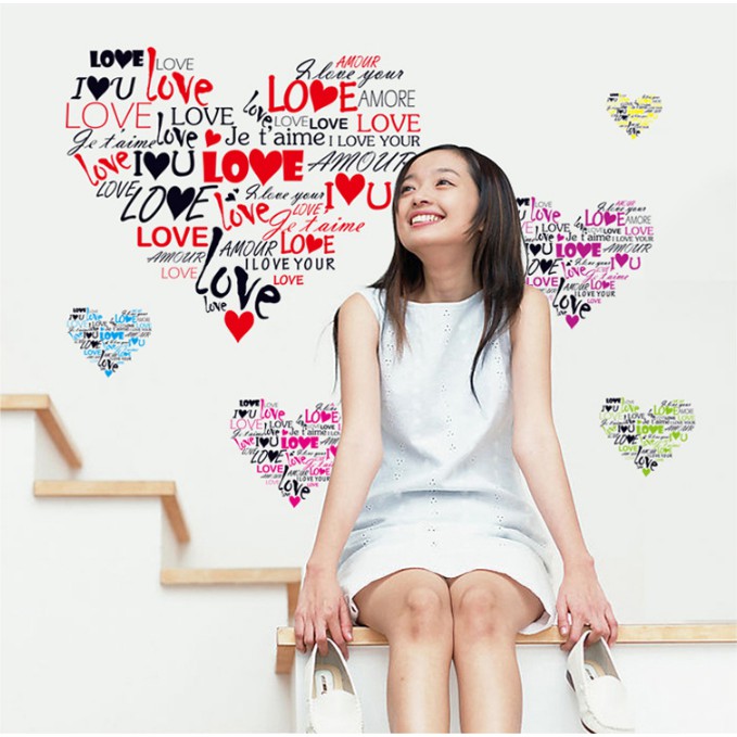 Decal trang trí chữ Tiếng Anh hình trái tim
