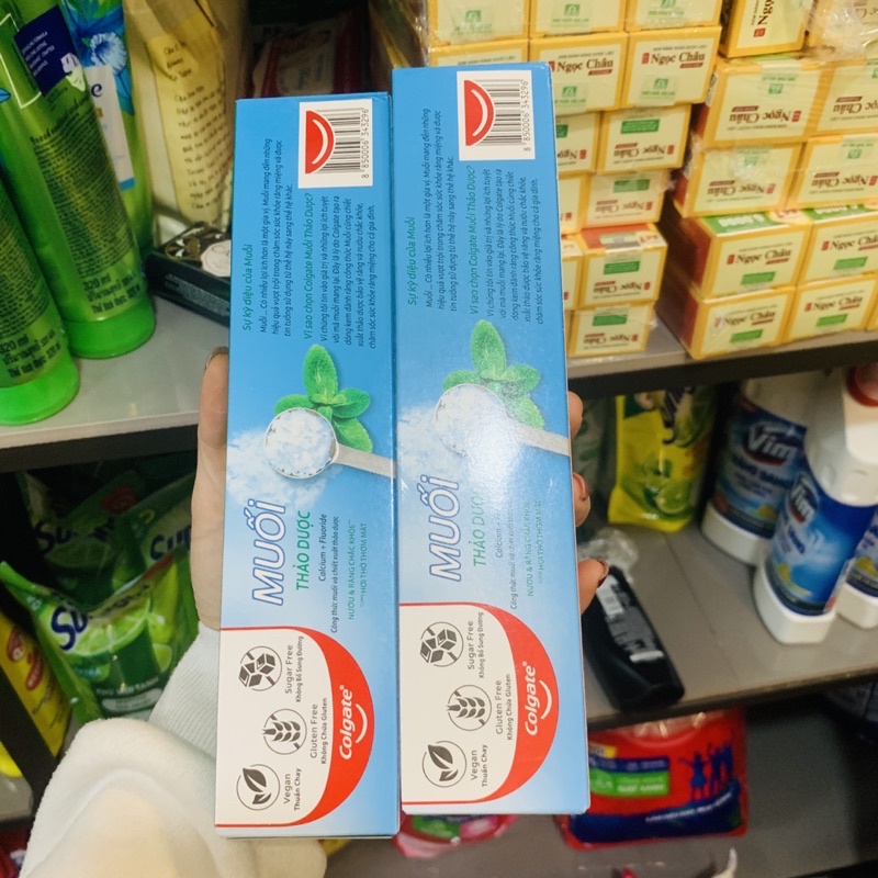 Kem Đánh Răng Colgate Muối Thảo Dược 225g