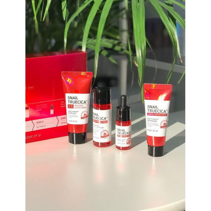 Set 4 Items] Bộ Dưỡng Phục Hồi, Tái Tạo Da Chiết Xuất Ốc Sên Some By mi Snail Truecica Miracle Repair Starter Kit