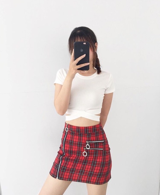 CROPTOP DÂY CHÉO BỤNG | BigBuy360 - bigbuy360.vn