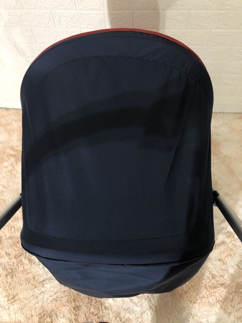 Xe đẩy Combi Premier 2 chiều