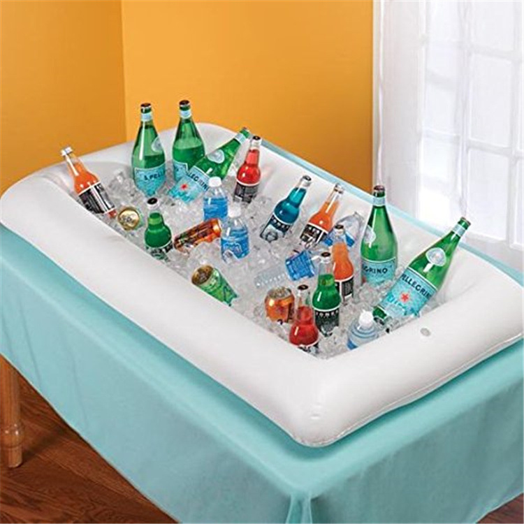 Bể bơi phao nổi phục vụ đồ uống giải nhiệt