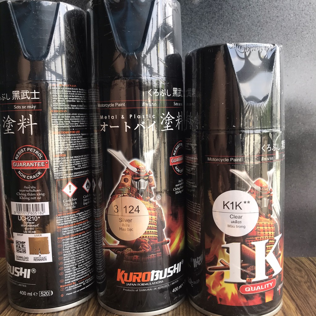 Combo sơn lóc máy màu bạc bóng Samurai Gồm Lót UCH210 - Màu 124 - Bóng K1K