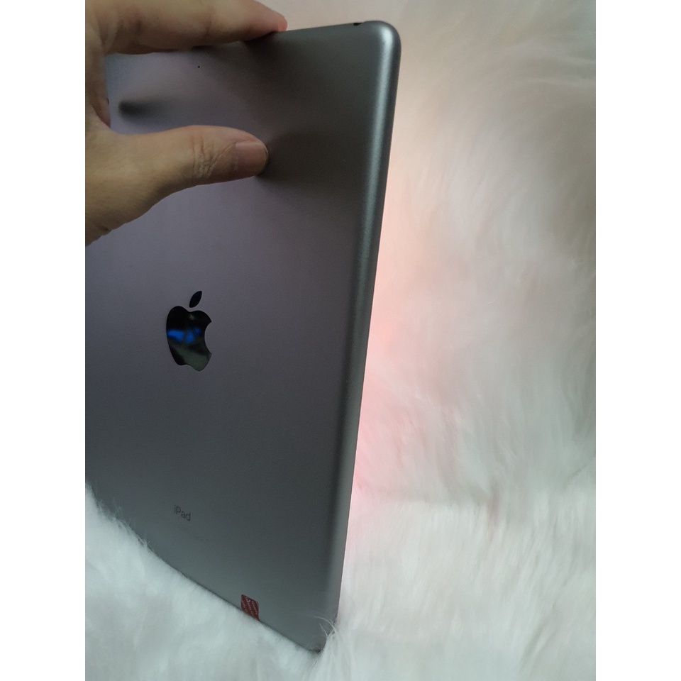 [ảnh thật] Máy tính bảng Apple Ipad Air Gen 6 (2018) - 32GB Wifi, máy đẹp keng, nguyên zin | BigBuy360 - bigbuy360.vn