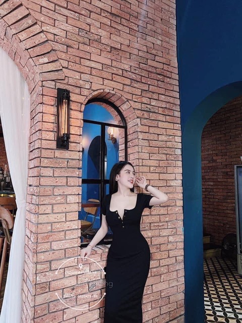 Đầm Body Cổ Trụ Tay Ngắn Phối Cúc - Form Dài Sexy 🌸 VN01 | BigBuy360 - bigbuy360.vn