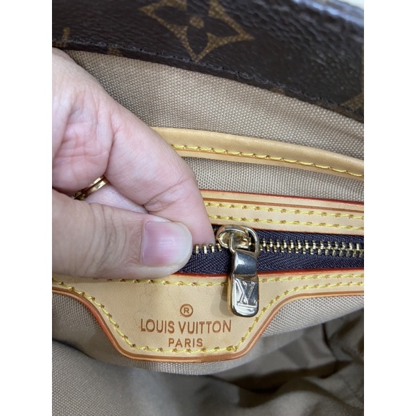 Túi si da thật LV