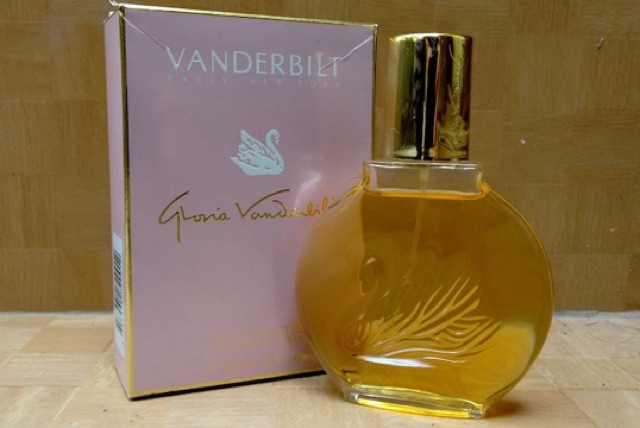 Nước Hoa Gloria Vanderbilt 100ml ( New Xách Tay)