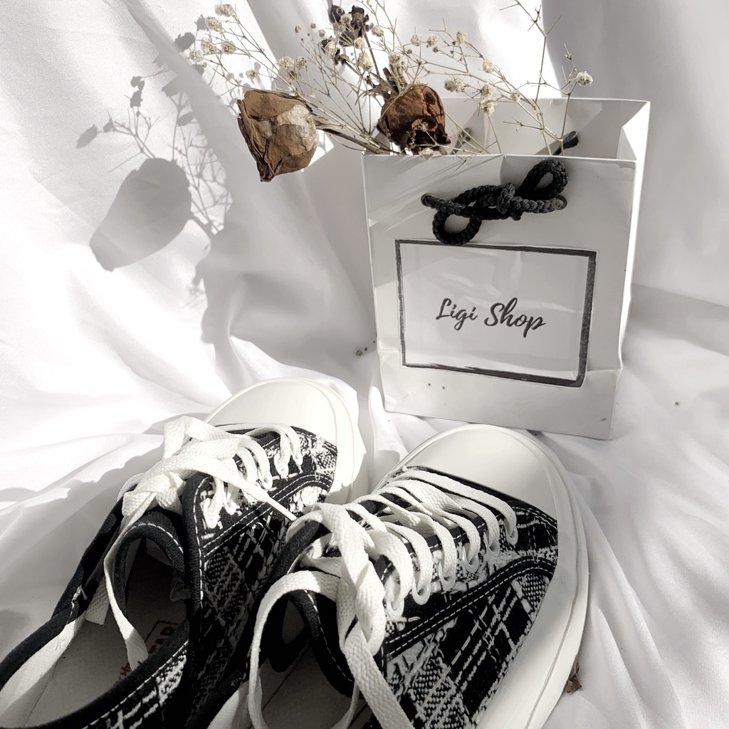 Giày thể thao nữ giẫm gót đế bánh mì, giày sneaker hoạ tiết kẻ cá tính đi được hai kiểu