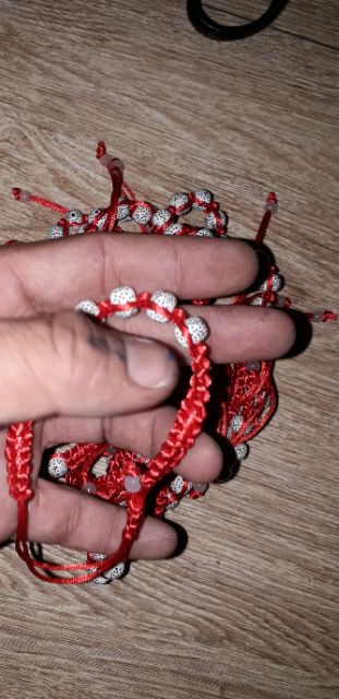 Vòng đeo tay 5 viên đá rất đẹp