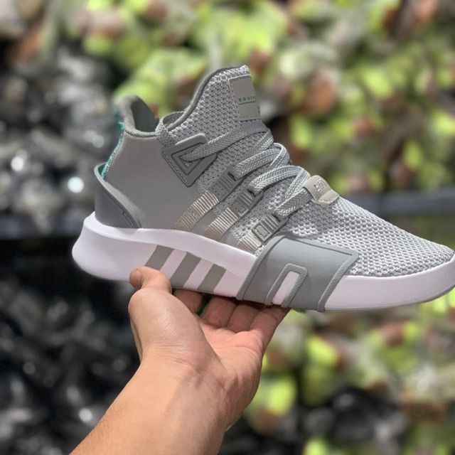 Giày Sneaker nam nữ