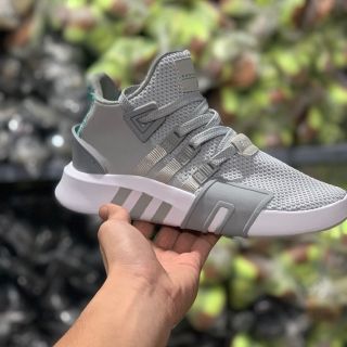 Giày Sneaker nam nữ
