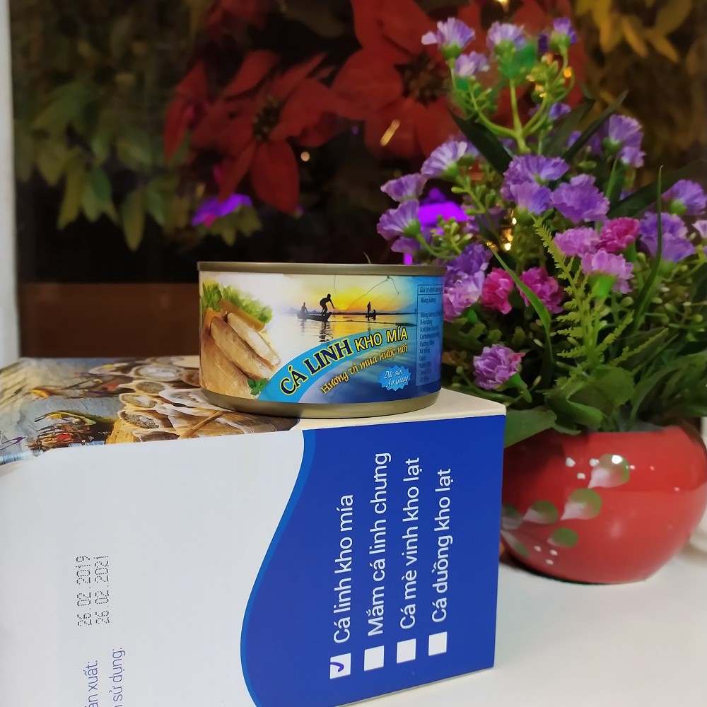 Combo 1 lốc Cá linh kho mía mềm xương hiệu Antesco  - HSD 24 tháng